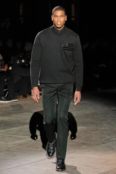 Look 6